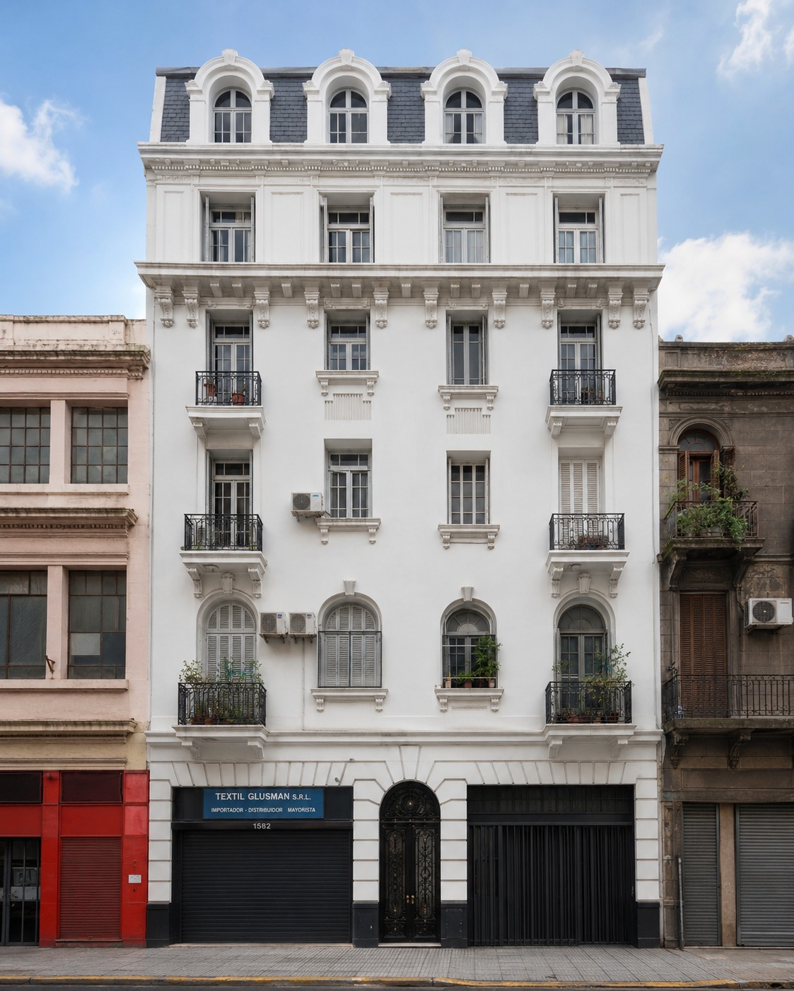 Fachada de Alsina 1586